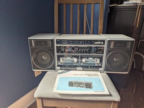 Realistic Modulaire 2250 Boom Box Tested 80's Vtg Cassette Player with manual
