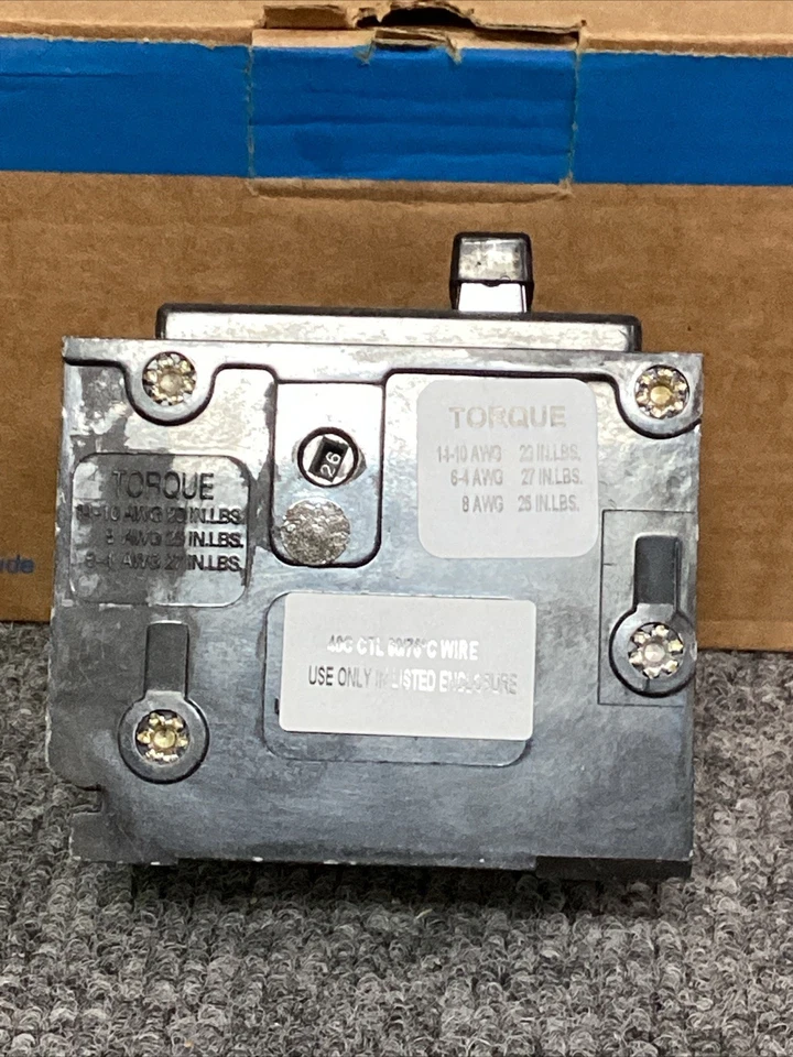 INTERRUPTORES AUTOMÁTICOS EATON BR250, LOTE DE 5 Foto 3 de 4