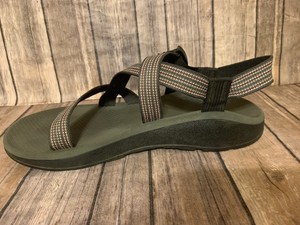 chaco men's hiking sandals