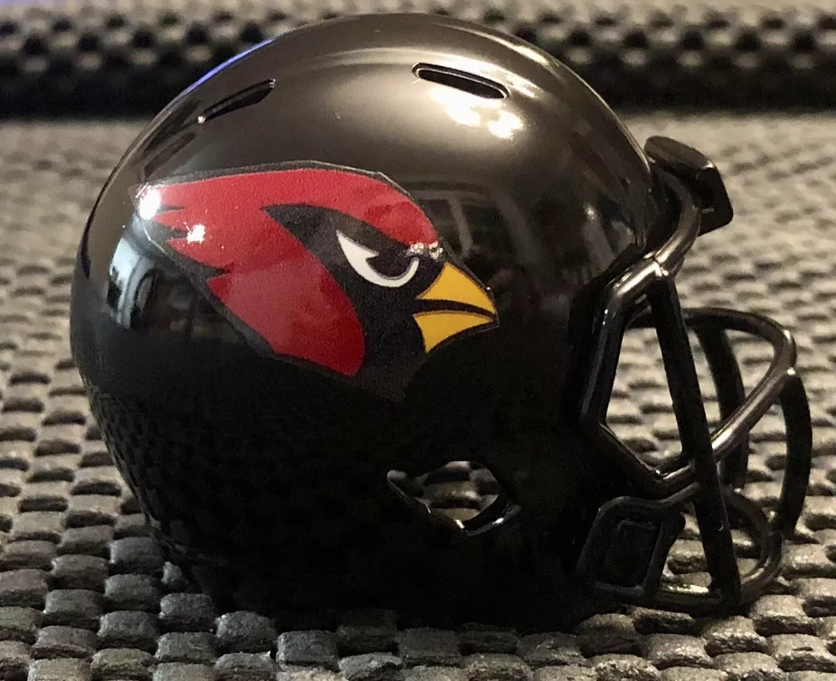 Arizona Cardinals Announce Black Helmet for Three Games in 2022