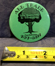 Pin publicitario redondo verde 2 1/4" para remover y recortar árboles todo el comercio