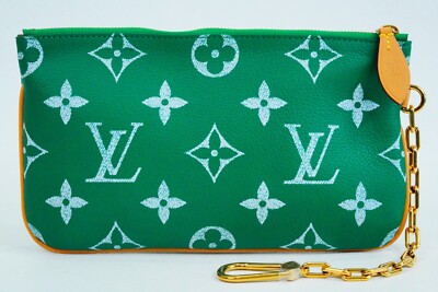 Louis Vuitton Limited Edition Green Monogram Leather Speedy P9
