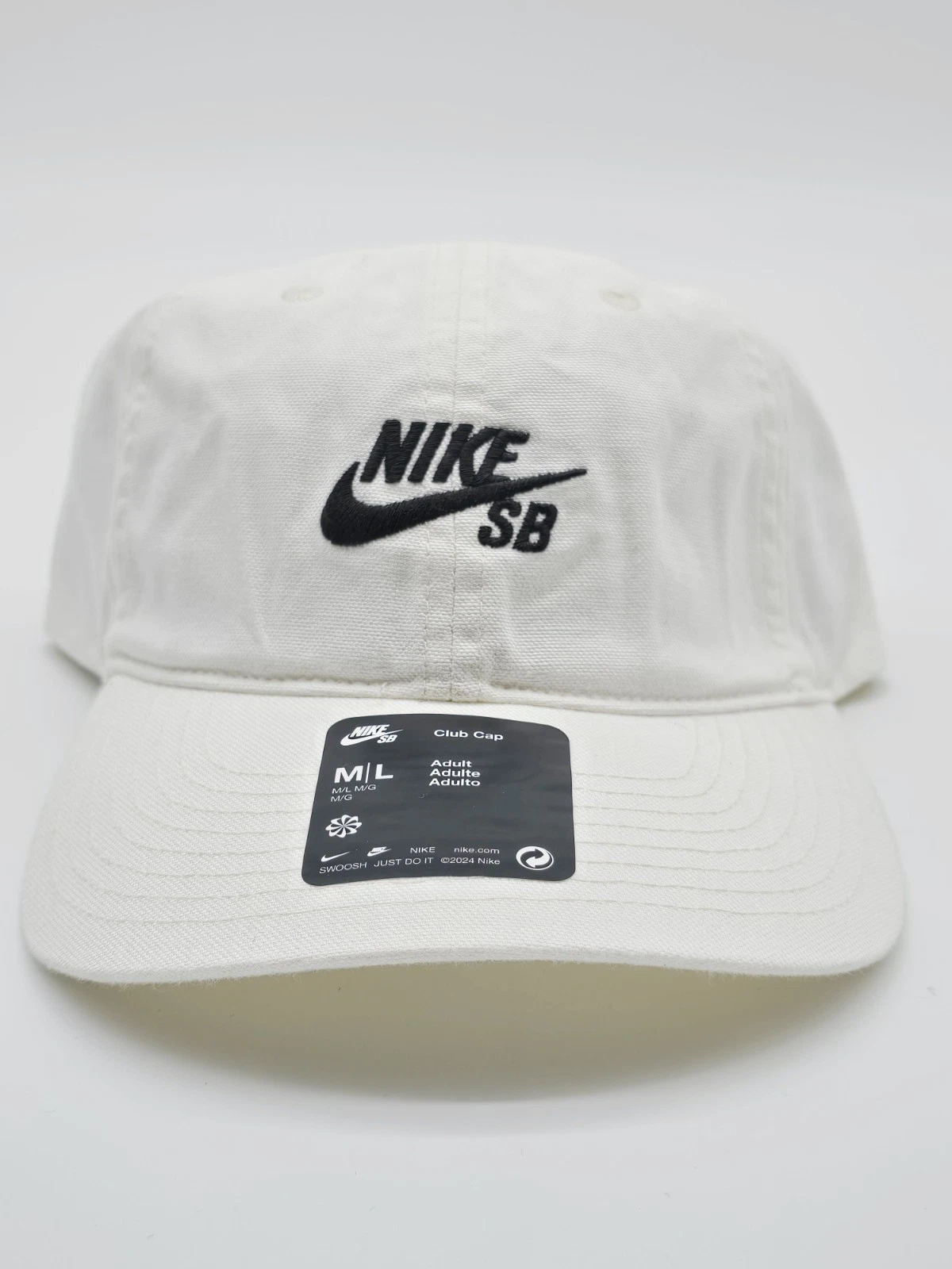 Nike SB Club Hat White Adult Size M/L Adjustable Strap Back Cap (HF7278-133)