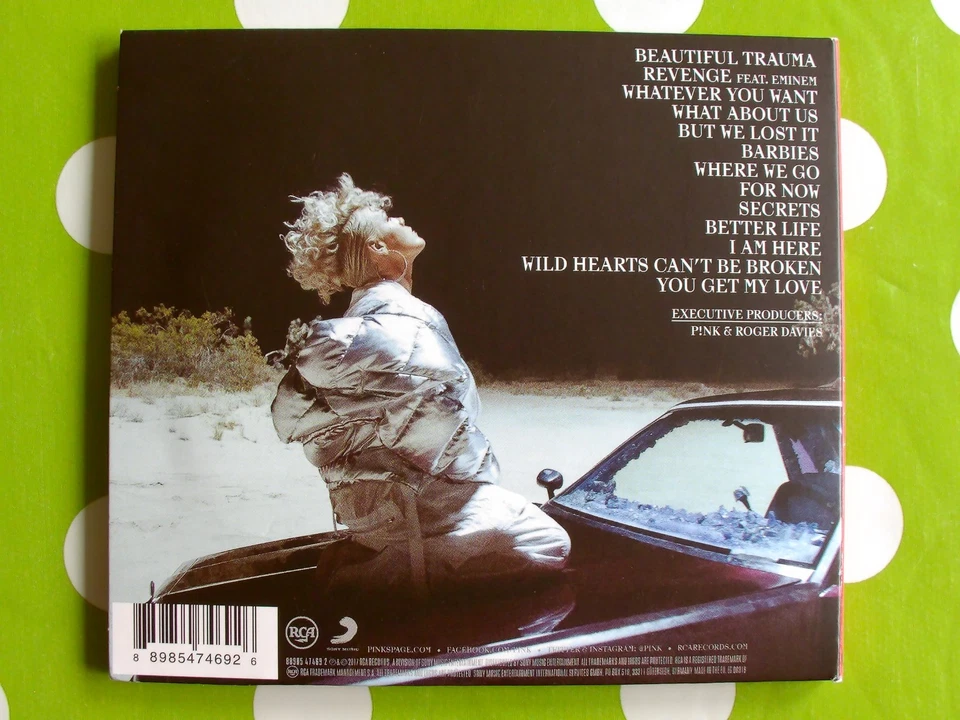 CD PINK Beautiful Trauma mit Booklet Pop Party DJ DJane - Bild 2 von 4