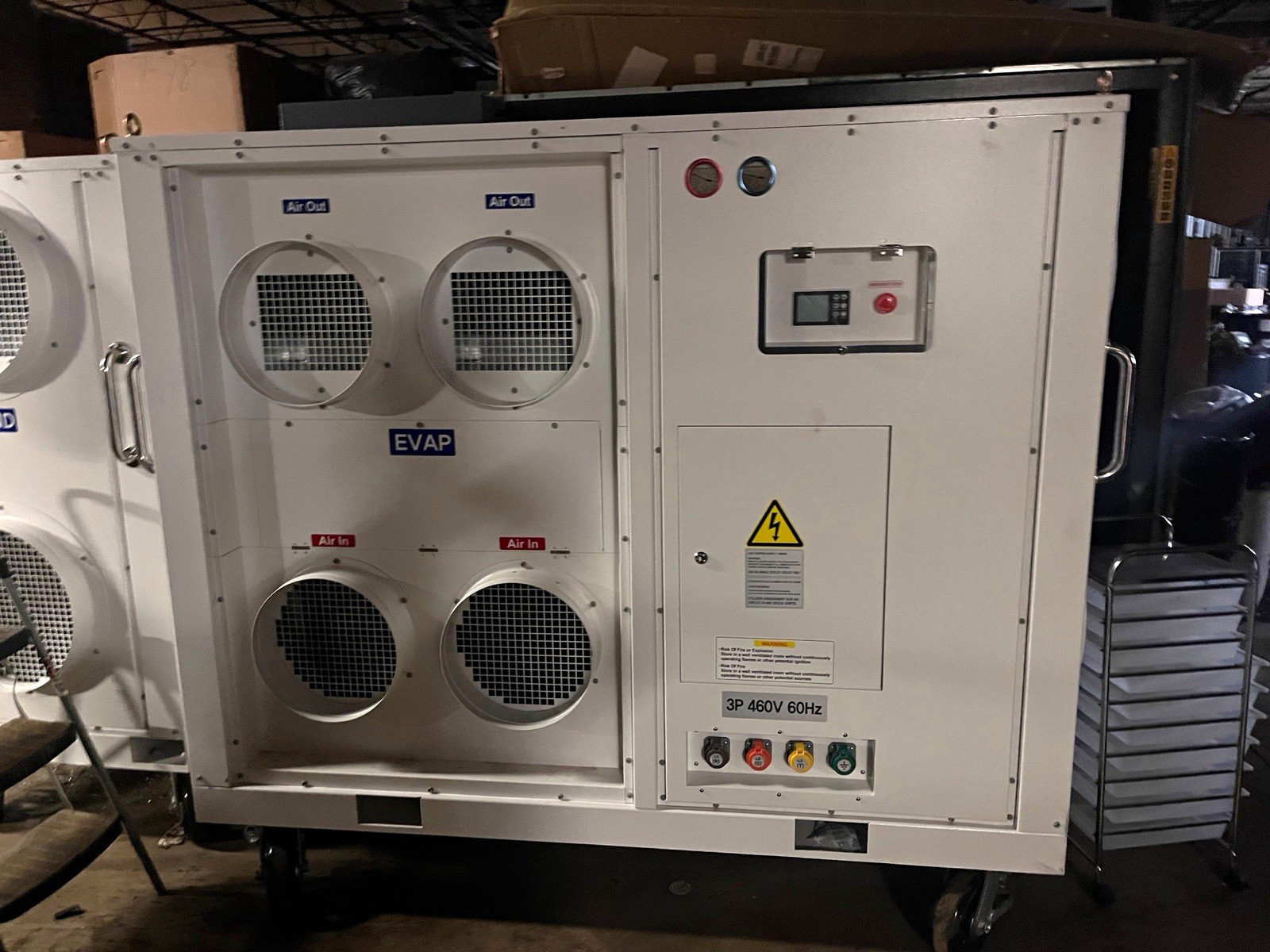 Global Industrial Air Cooled Chiller 12 Ton 460V 3-Phase R454B E-Stop 293119R
