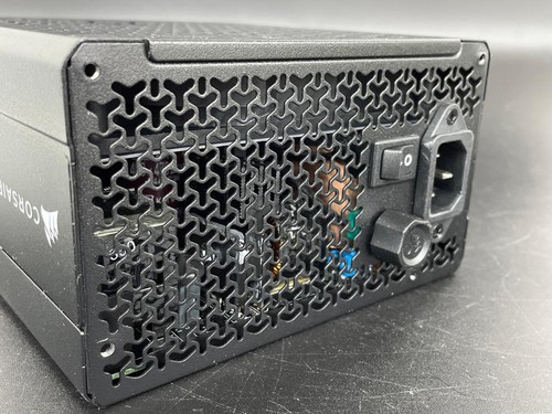CORSAIR RM850x Fully Modular Low-Noise ATX Power Supply ATX 3.1 Compliant - Picture 14 of 18