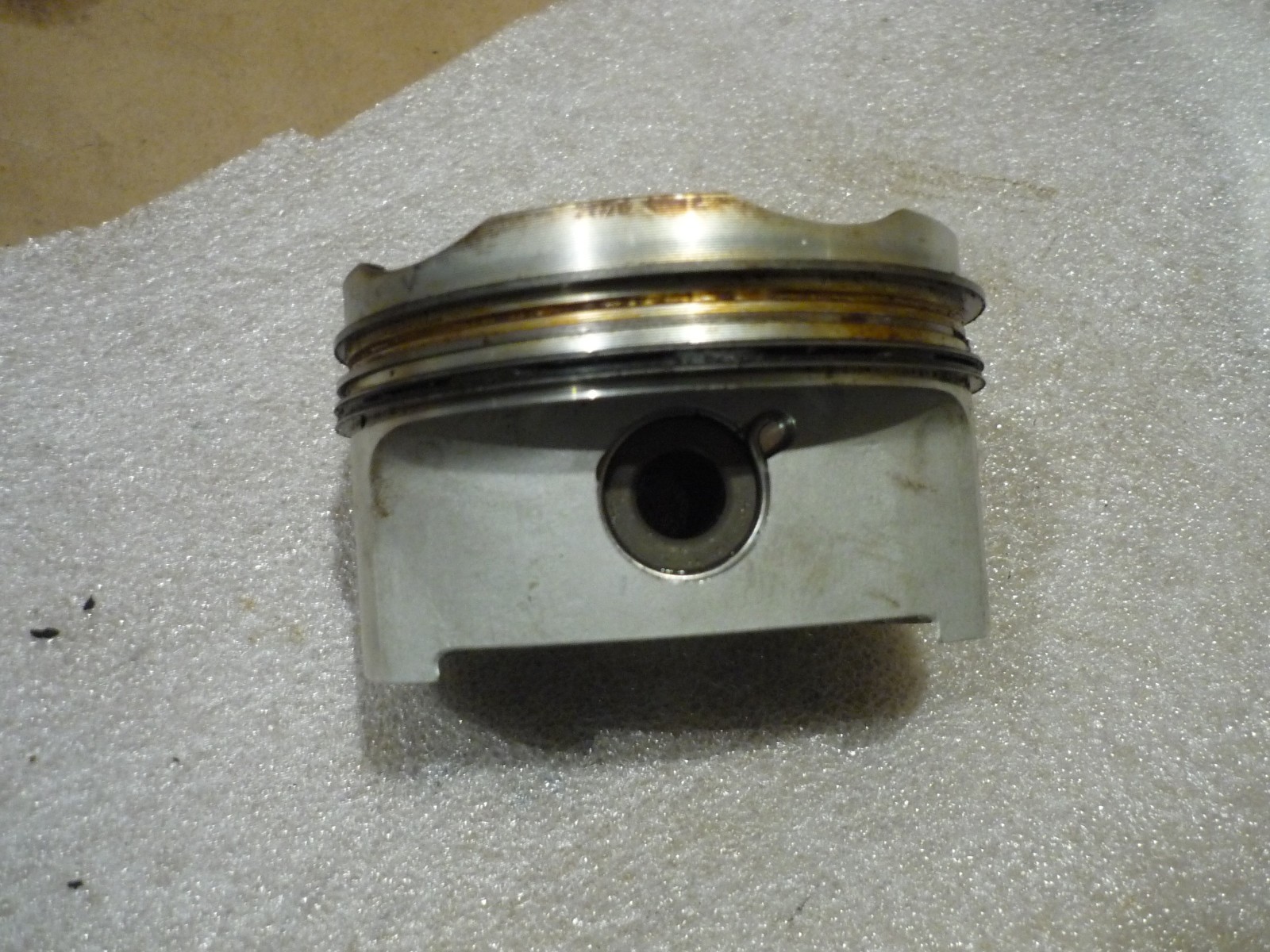 Ferrari 360 - Piston- P/N 179510