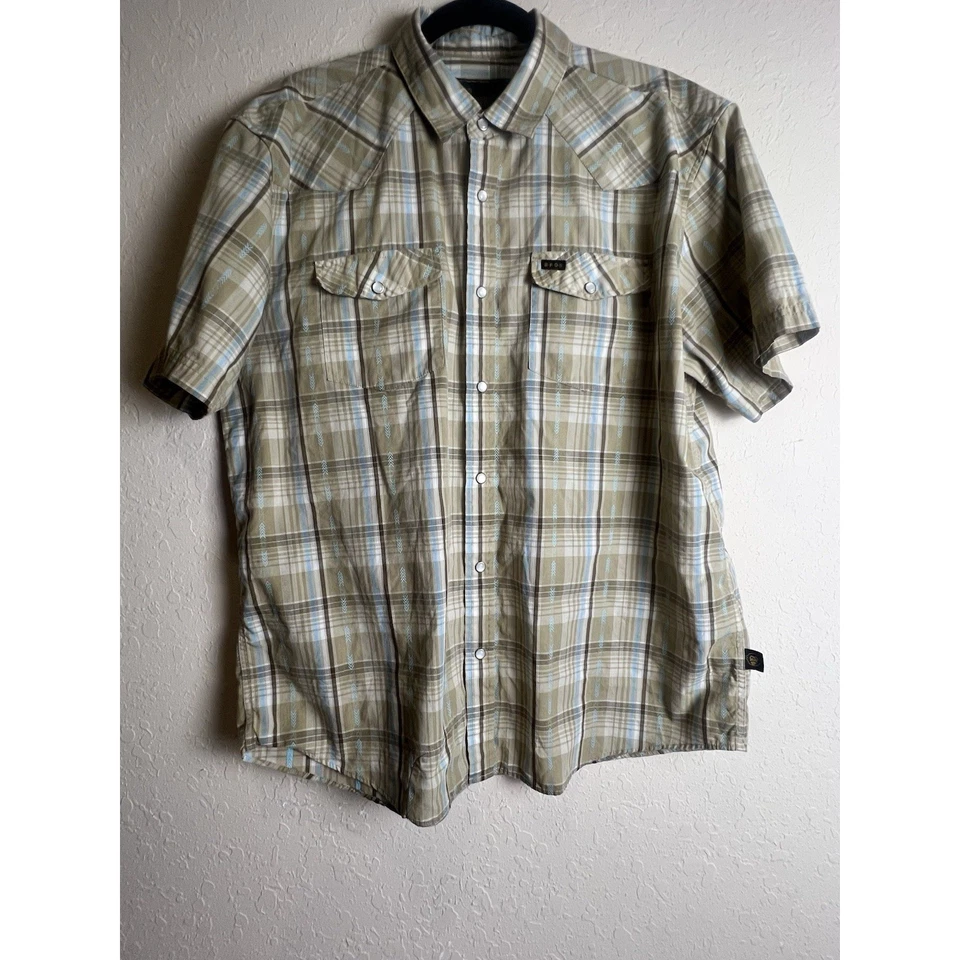 Howler Bros. Shirt Western Pearl Snaps Plaid Short Sleeve Large Front Pocket - Image 3 of 4