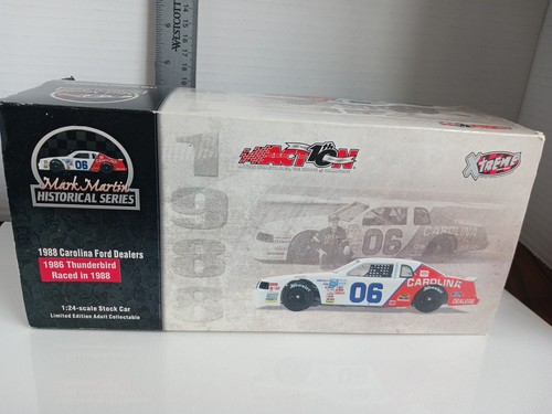 Action Nascar #6 Mark Martin Carolina 1986 Ford Thunderbird Extreme 1:24 Diecast
