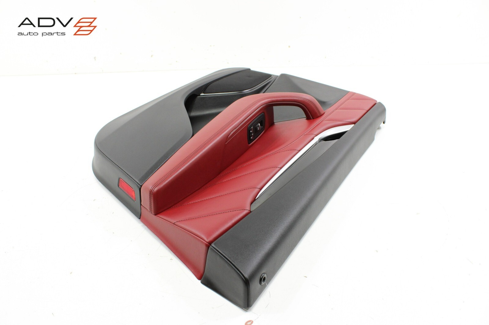 2017 - 2020 MASERATI LEVANTE FRONT RIGHT SIDE INTERIOR DOOR PANEL TRIM COVER OEM