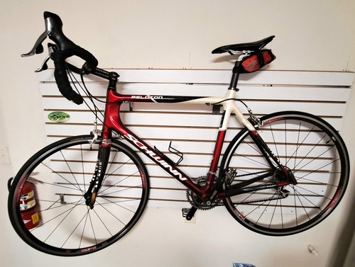 schwinn carbon fiber road bike