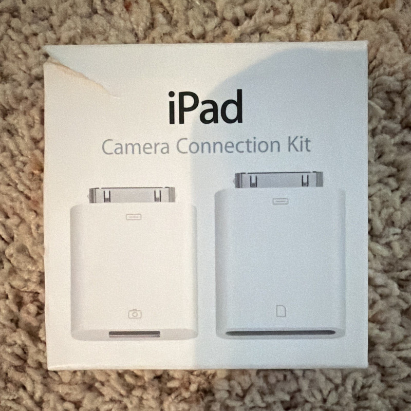 Apple iPad Camera Connection Kit USB Adapter with SD Card Support