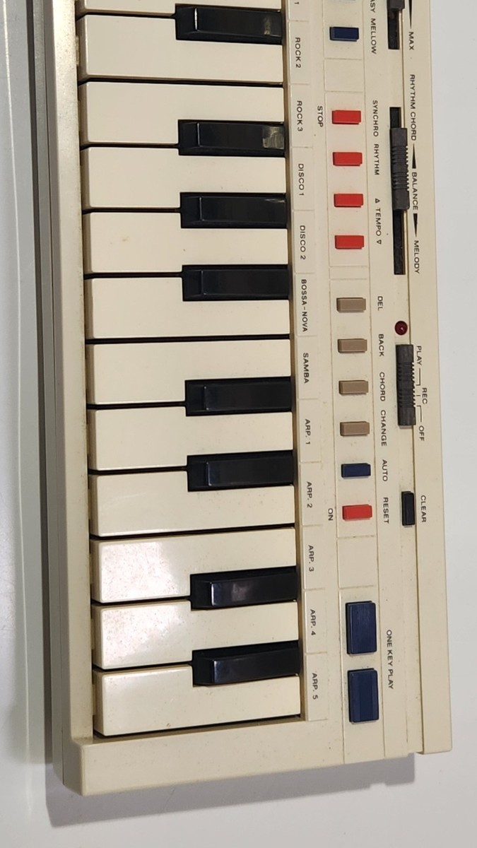 Casio PT-20☆セミアナログ式シンセサイザー☆1983年☆昭和レトロ☆ Vintage Casio PT-20 Electronic keyboard mini synthesizer Made in