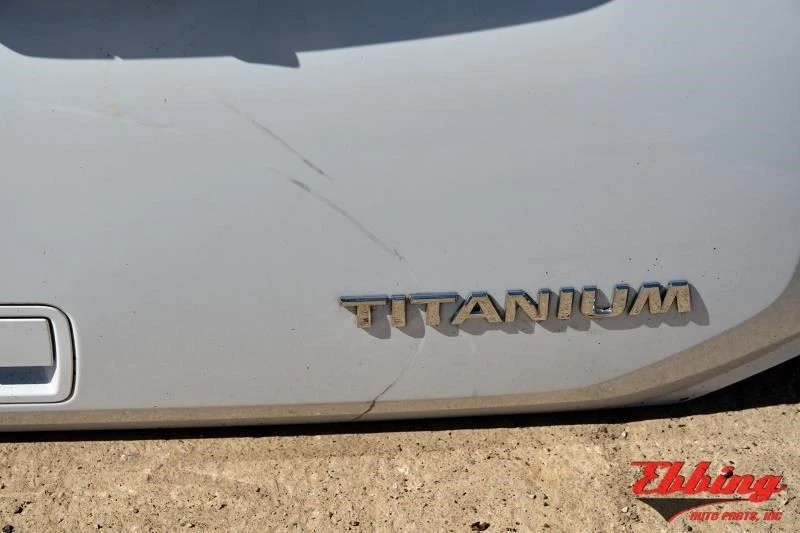 Liftgate Assembly With Camera and Power Lift Fits 2005-2015 Nissan Armada 696497 Foto 2 de 4