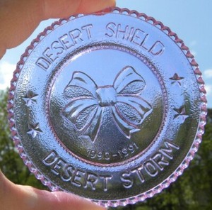 Millville Art Glass MAG 90/91 Desert Shield Desert Storm Lavender Glas Cup Plate