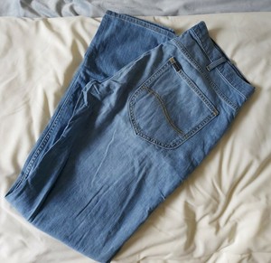 light weight mens jeans