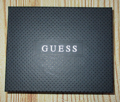 BILLETERA NEGRA PLEGABLE PARA HOMBRE GUESS CON CAJA DE REGALO ORIGINAL - Imagen 3 de 3