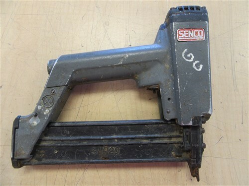 SENCO 18 GAUGE AIR PNEUMATIC STRIP BRAD 