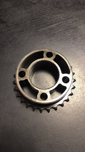 Opel Zafira A 2002 Diesel Kraftstoffpumpe Riemenscheibe 90500699R