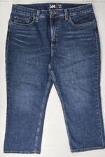 Lee Womens Size 16M Regular Fit Mid Rise Capri Blue Jeans