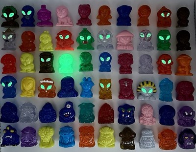 Gogo s Crazy Bones - Aliens Hielocos Complete Set 60/60 - Most Are Damaged