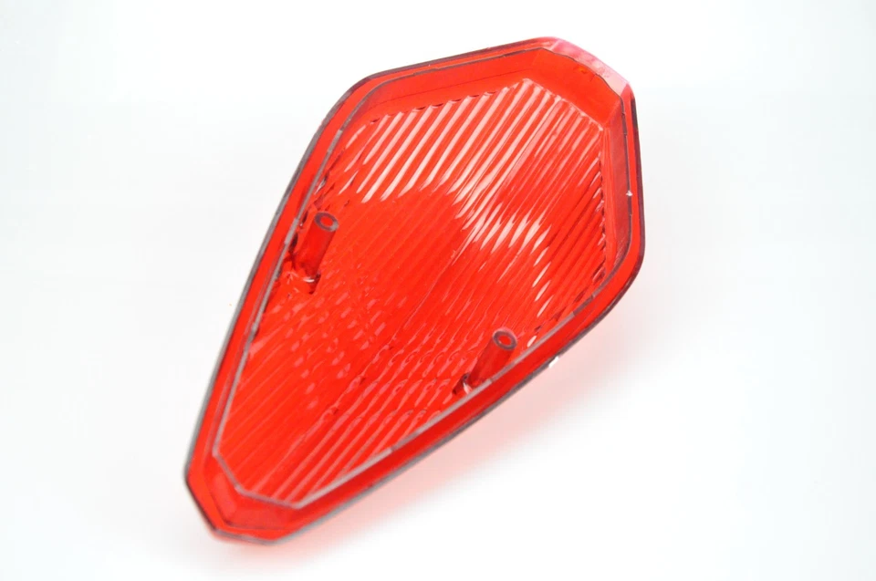 RED LED Bulb Brake Taillight Rear Lamp For Honda VTX1800 R /S /T;VTX1300 R /S /T - Image 3 of 4