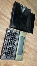 Notebook Olivetti M10 con 32kb RAM e Multiplan 1.0