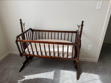 Vintage Jenny Lind Spindle Style Wooden Brass Baby Cradle/Bassinet