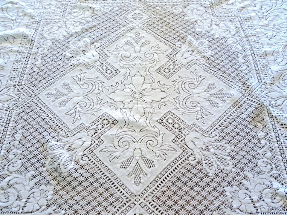 NAPPE en dentelle mécanique des années 30  -  125 cm x 115 cm - Photo 3/4