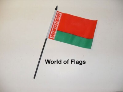 WEISSRUSSISCHE FLAGGE 6'' x 4'' KLEINE HAND WINKENDE weißrussische Handwerk Tisch Schreibtischplatte Display