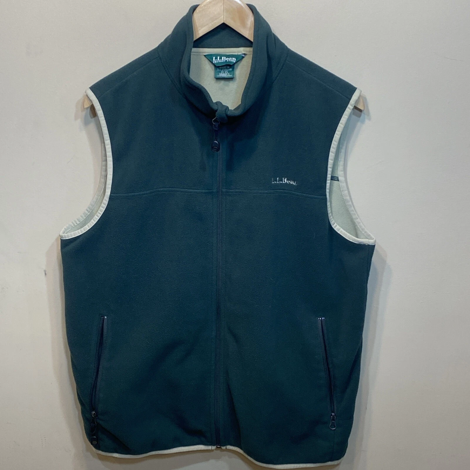 LL Bean Vest Men’s M Sherpa Polartec Green Outdoors Warm Full Zip Pockets A6
Opens in a new window o