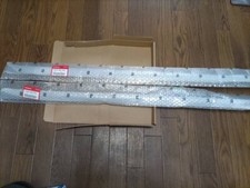 Honda Genuine Crx Ef8 Ef9 Sir Front Door Window Molding Right Left Set Oem Honda Genuine Crx Ef8 Ef9 Sir Front Door Window Molding Right Left Set Oem