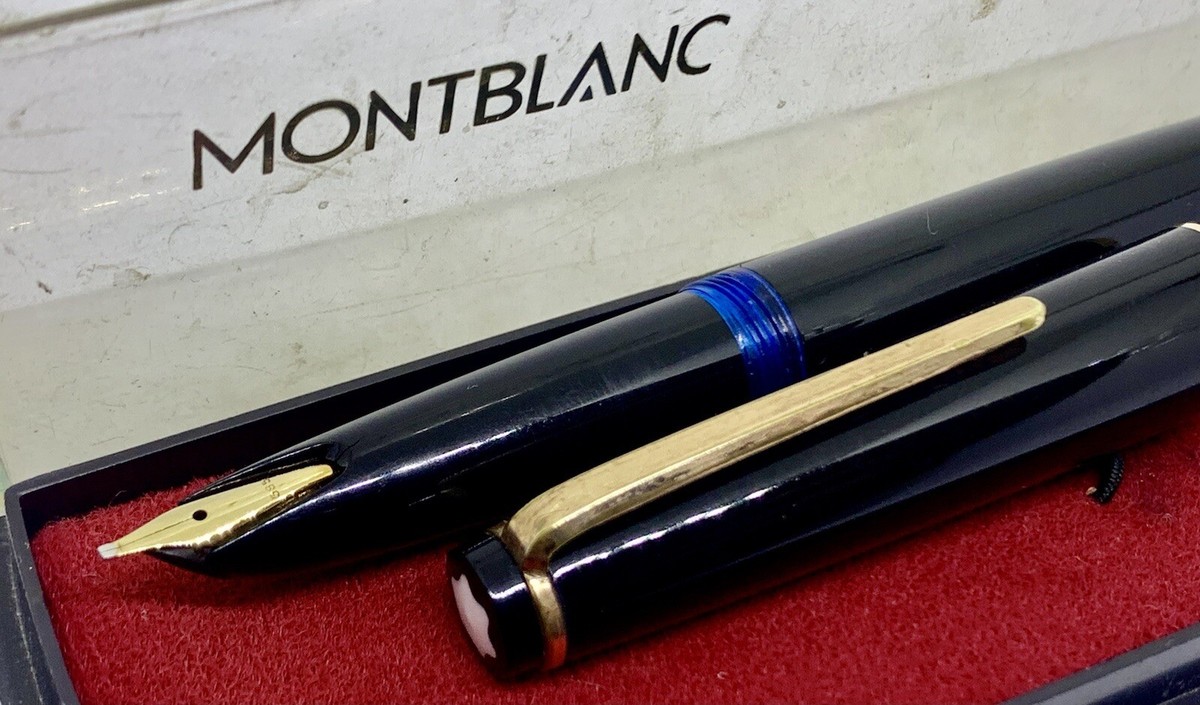 Vintage Boxed MONTBLANC 32 Resin Fountain Pen- 14k F Fine Nib