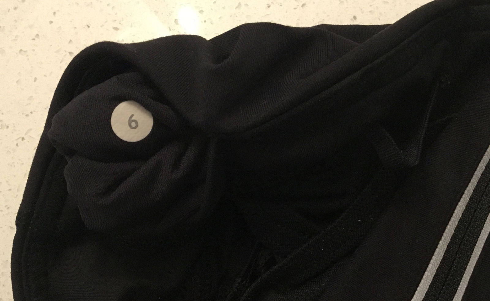 Lululemon Run: Speed Short *Block-It Pocket 2.5" Black Swift Ultra 4 Way Size 6