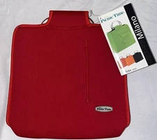 Picnic Time Metro Milano Red Lunch Bag Zipper Close