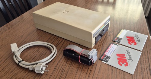 COMMODORE SFD-1001 Floppy Disk Drive for Commodore 64 with IEEE-488 interface - Picture 3 of 15