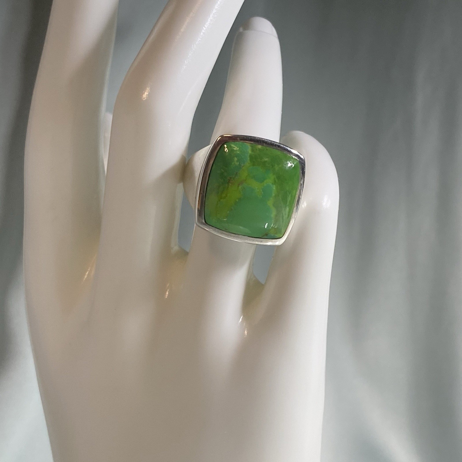 Green Turquoise Ring Matrix Patterns and Copper V… - image 3