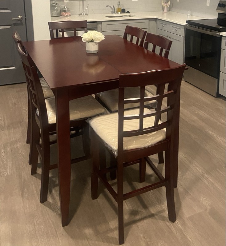 Extendable Dark Cherry Dining Set w/ Lazy Susan & 6 Chairs – Excellent Condition