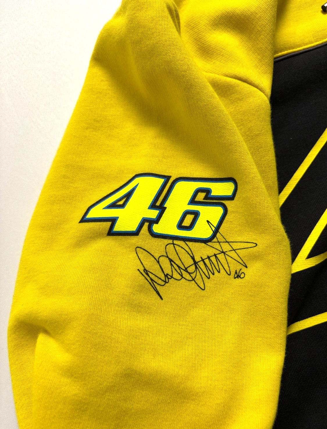 Felpa con cappuccio ufficiale Valentino Rossi 46 nera gialla taglia XXL VR46 racing