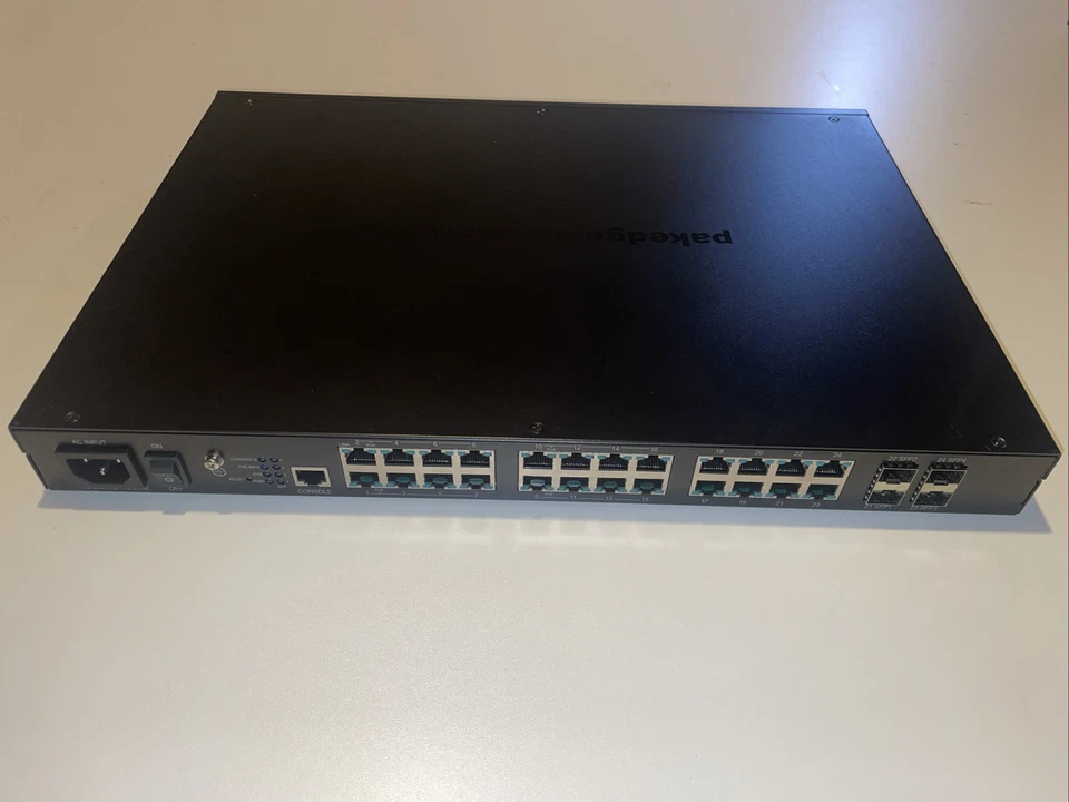 PAKEDGE SX-24P16 - 24 PORTS/16 PORTS POE - POE Managed Gigabit Ethernet Switch - Image 4 of 4
