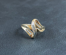 Vintage 10K Yellow Gold 1/4 CTW Diamond Baguette Bypass Ring Size 6.75 2.4g