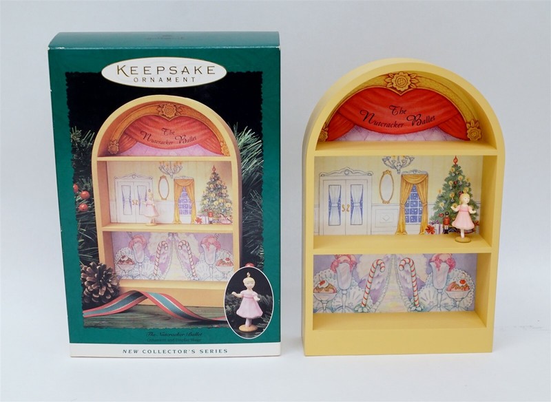 Hallmark The Nutcracker Ballet Ornament & Display Stage 1996 NIB B5670