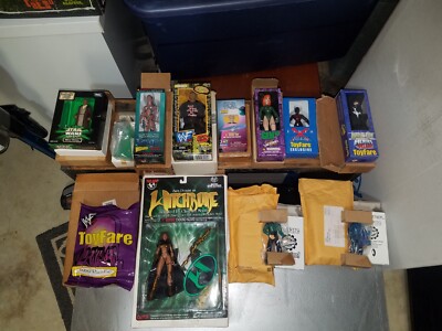 Toyfare Exclusive / Mail Away Action Figures NEW The Rock Star Wars Trek Venom