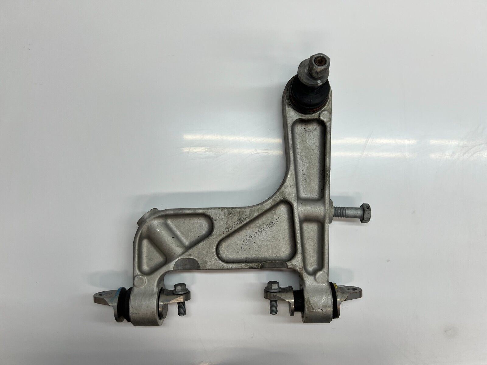 MCLAREN 650S REAR RIGHT PASSENGER UPPER CONTROL ARM OEM 11B0078CP 11B0073CP