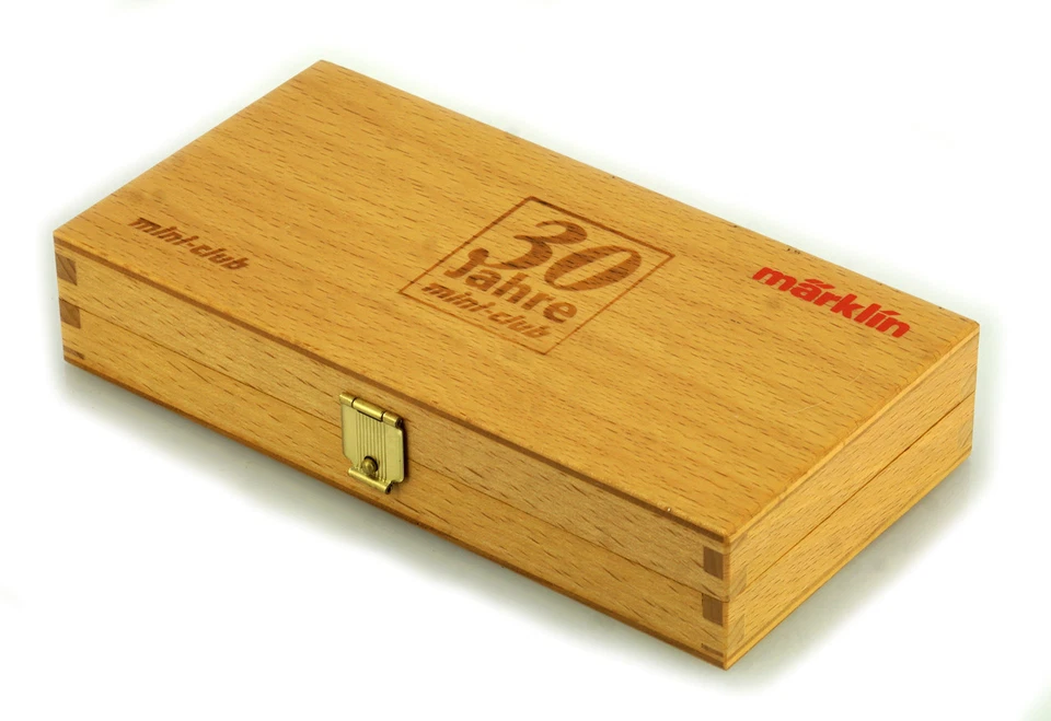 MARKLIN MINI-CLUB Z E-LOK BR 120 Sondermodell 1972 - 2002 "30 Jahre mini-club " - Image 3 of 3