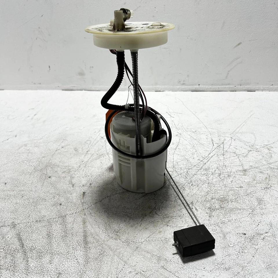 Conjunto de módulo de unidad de nivel de bomba de tanque de combustible Acura MDX 2014-2020 FABRICANTE DE EQUIPOS ORIGINALES Foto 3 de 4