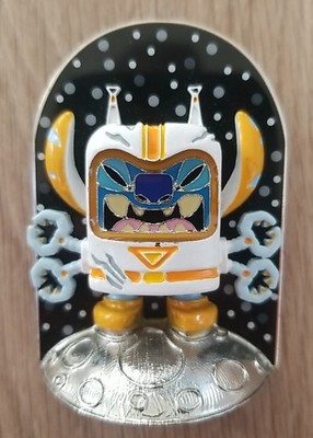 2023 Disney Pin TomorrowLanders Stitch By Eric Tanner LE 1075