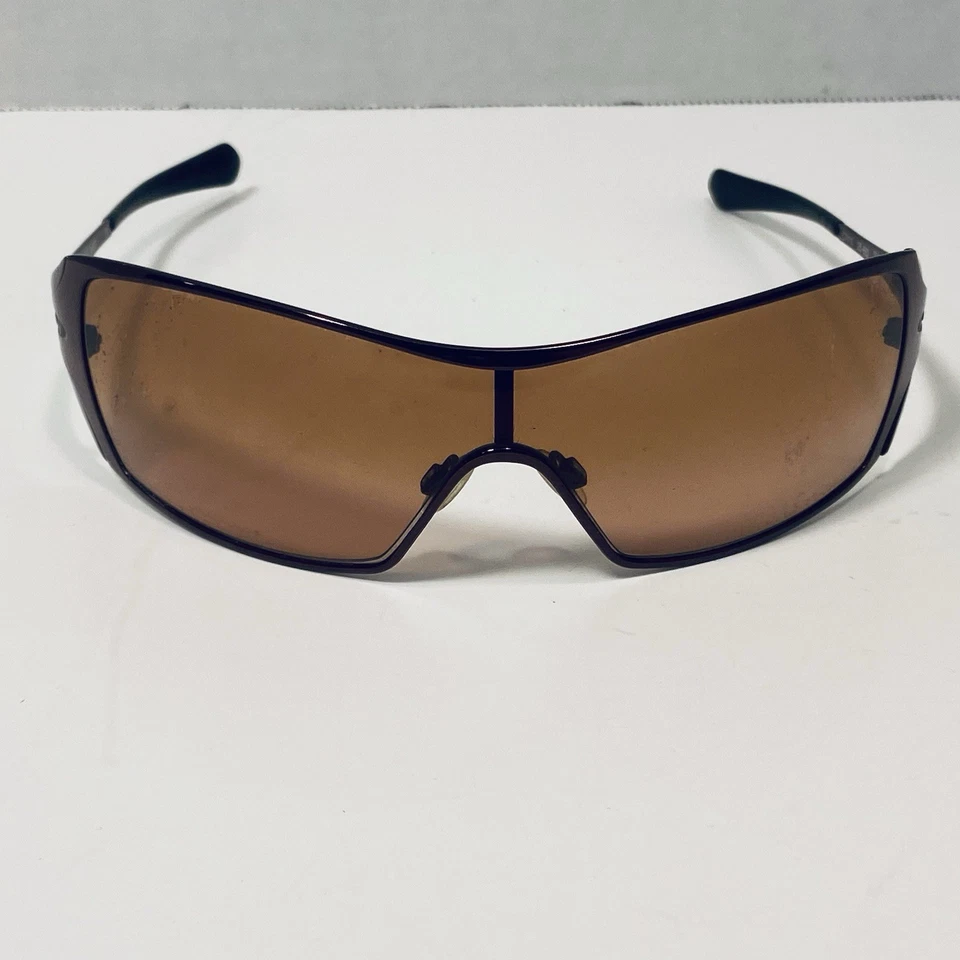 Y2K Oakley Dart sunglasses model 05-662 FRAMES ONLY Berry Bronze 131 130 - Image 2 of 4