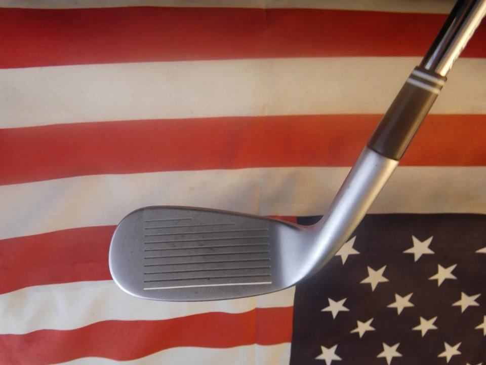 Cleveland Smart Sole CHIPPER Wedge Flex Steel Shaft EXCELLENT CONDITION - Image 2 of 4