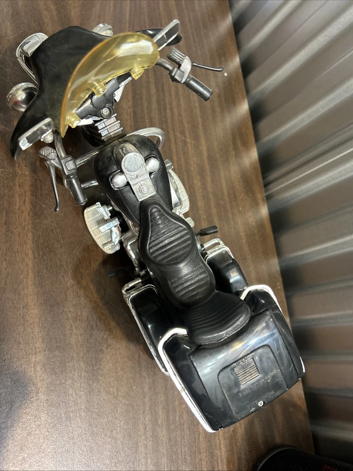 Vintage MOTORCYCLE Toy State 1993 Preto e Cromado - Imagem 2 de 4